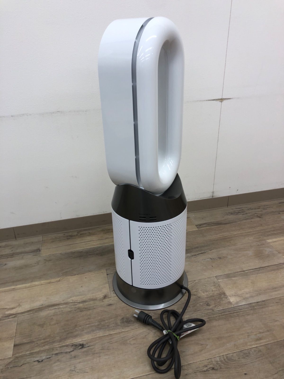 ≪中古品≫ ダイソン 空気清浄機能付 ファンヒーター&ファン HP10 WW