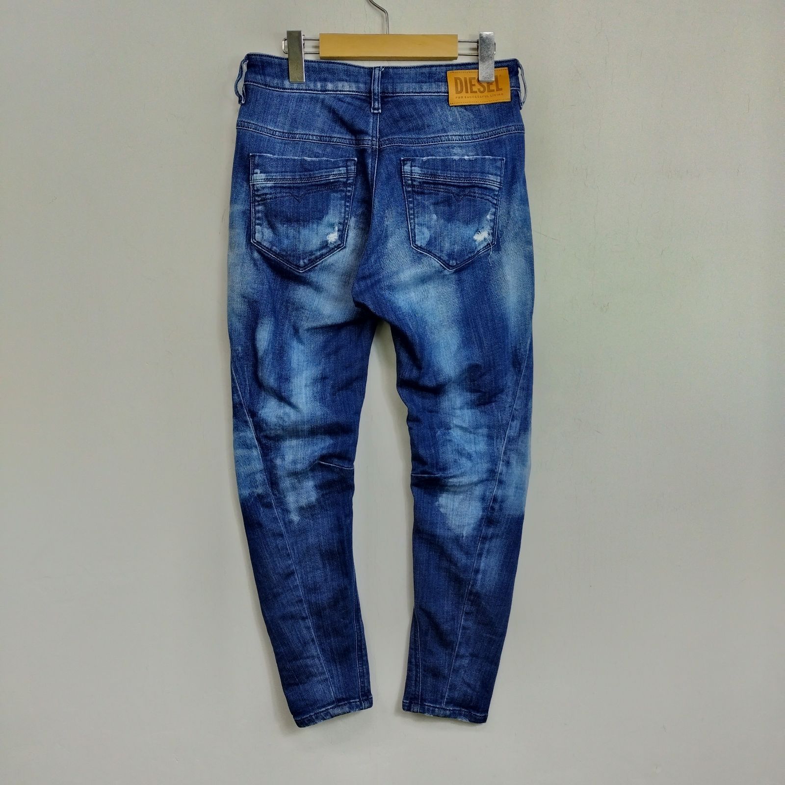 DIESEL ディーゼル FAYZA-T スキニー デニム パンツ ダメージ加工 立体 