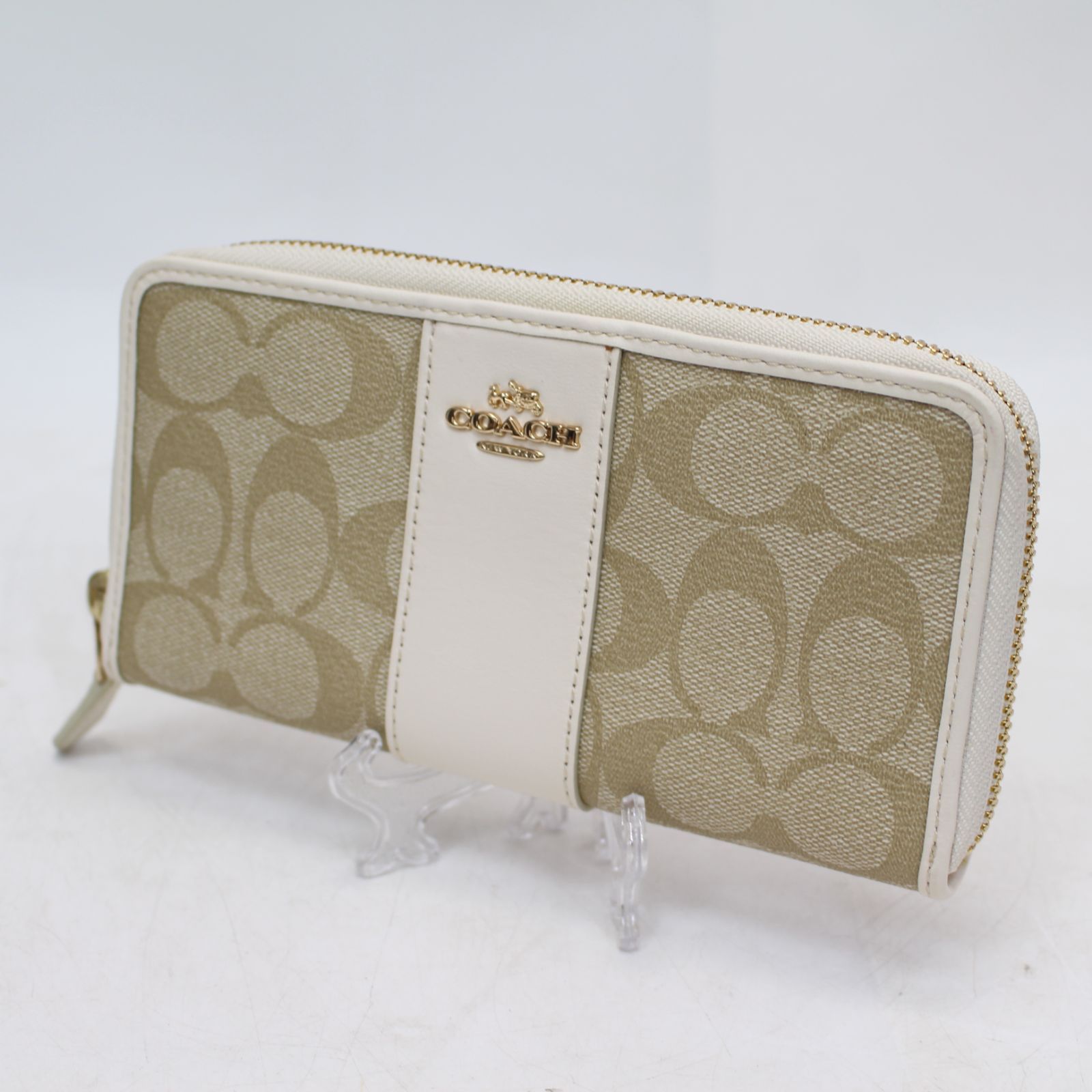824)COACH コーチ シグネチャー ラウンドファスナー 長財布 - メルカリ