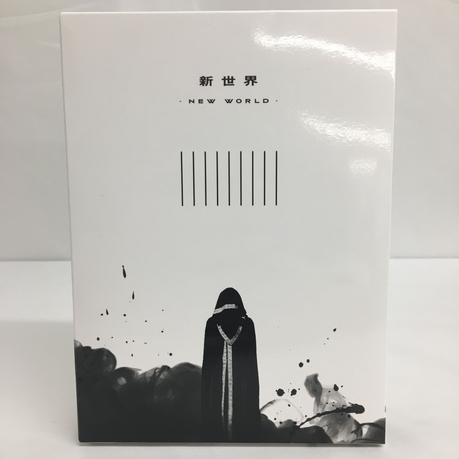 中古品 超特急 Blu-ray 初回生産限定盤 新世界 NEW WORLD B9 グッズ 