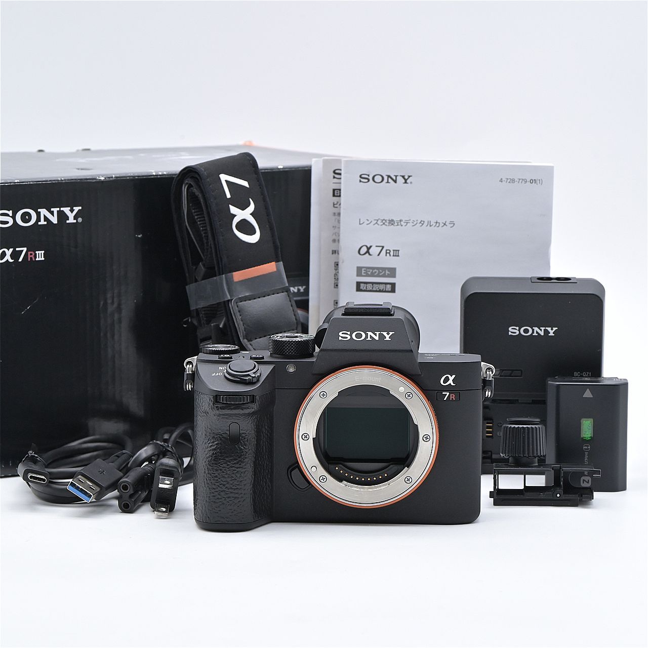SONY ソニー α7RIII ILCE-7RM3 ボディ ミラーレス一眼レフカメラ【中古 
