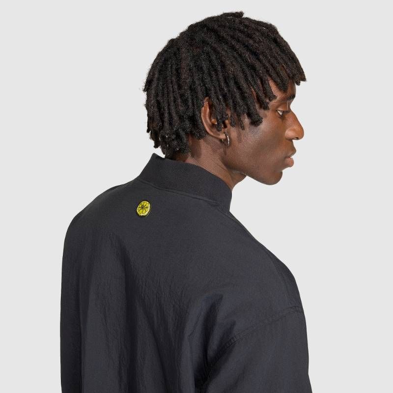 【送料無料・匿名配送】adidas Originals アディダス オリジナルス マンチェスターユナイテッド 公式 x Stone Roses ジャケット 25/26 黒 ブラック 新品 正規品 【送料無料・匿名配送】adidas Originals アディダス オリジナルス マンチェスターユナイテッド 公式 x Stone Roses ジャケット 25/26 黒 ブラック 新品 正規品