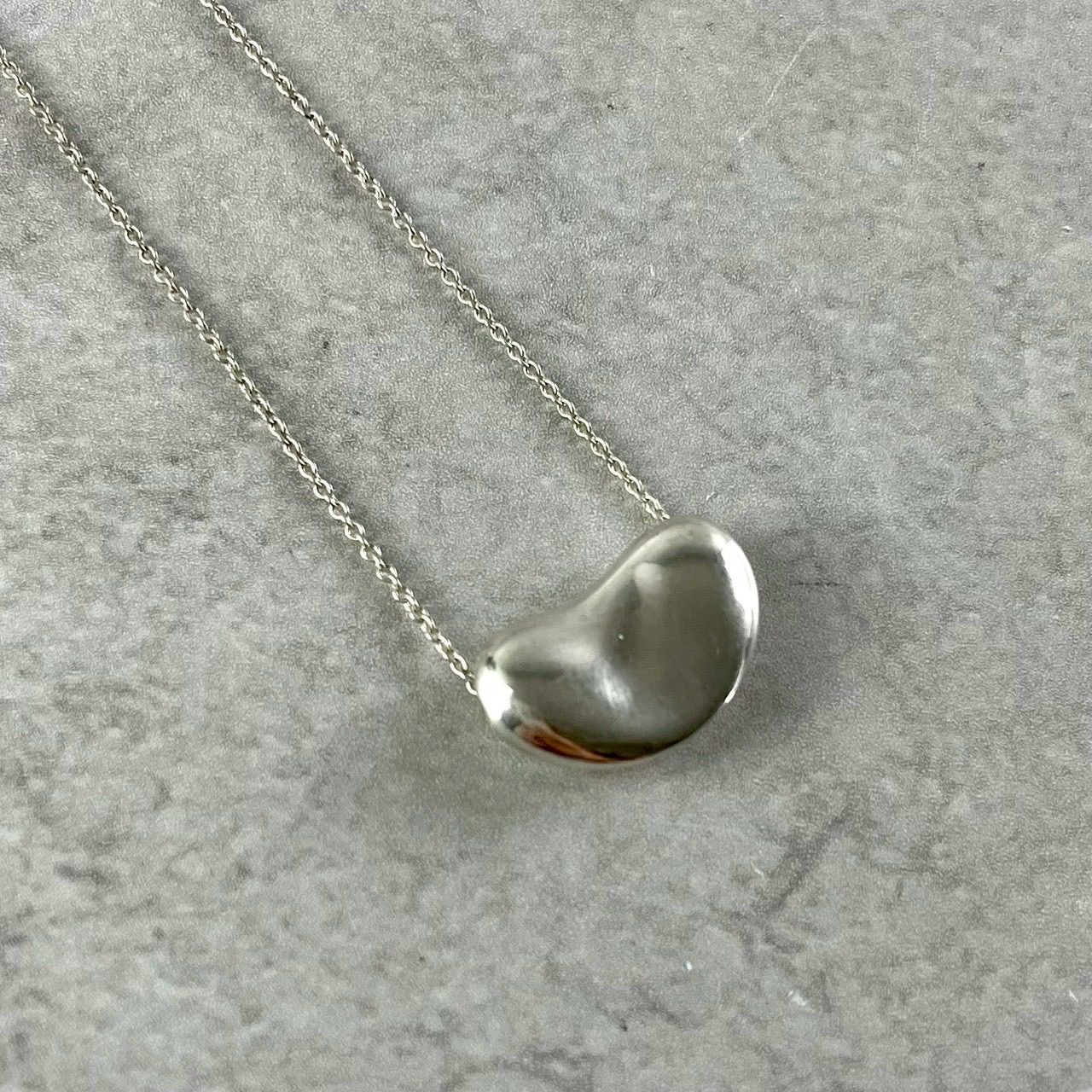 美品 Tiffany&Co. ティファニー ビーンズ 豆 ネックレス ペンダント