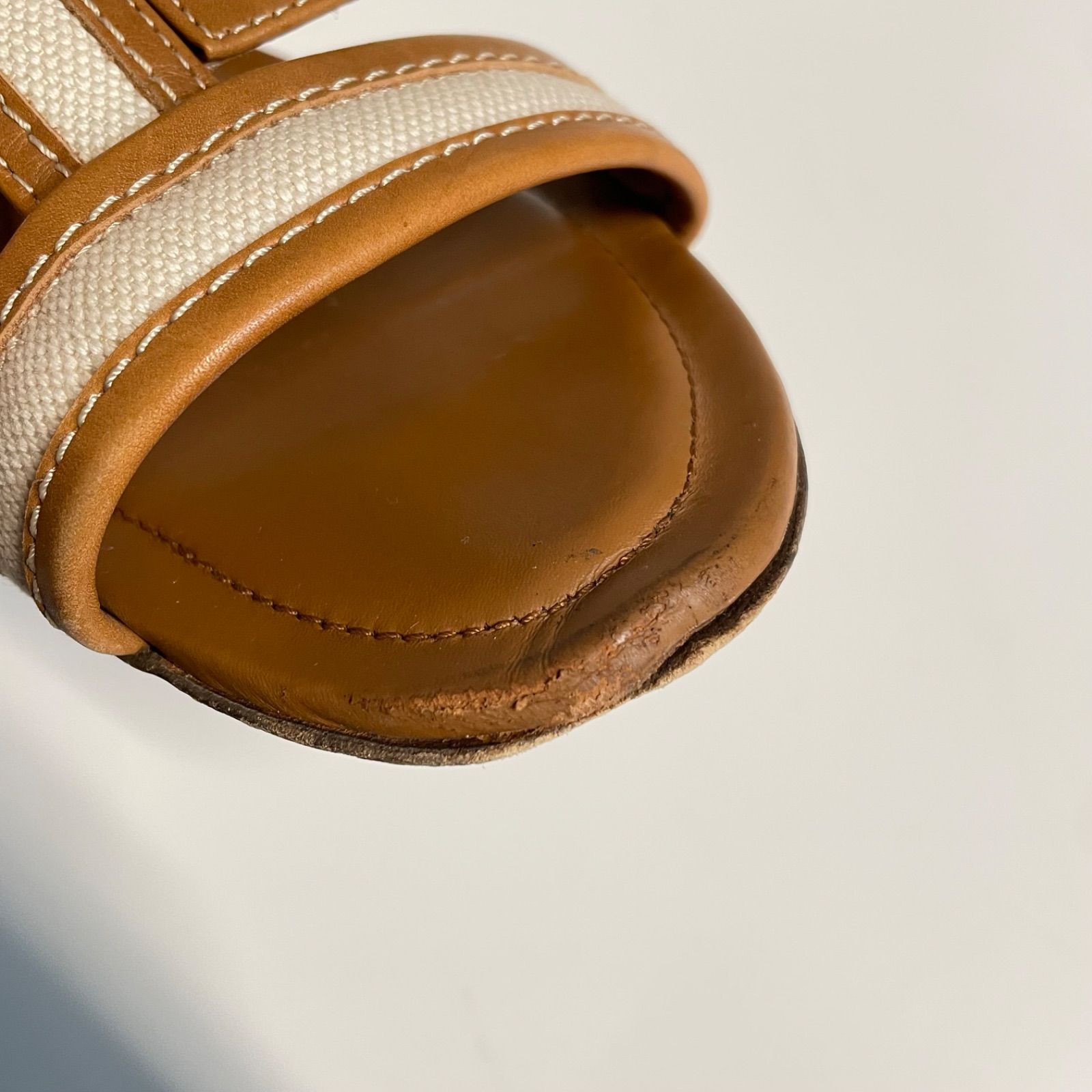 箱付き 保存袋付き TOD'S トッズ ダブルTレザーサンダル フラット