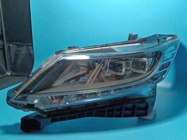 コーティング済  オデッセイ RC2 左ヘッドランプ・ヘッドライト アブソルート EX   コイト 100-18076 33150-T6A-J11 NH820P コーティング済 オデッセイ RC2 左ヘッドランプ・ヘッドライト