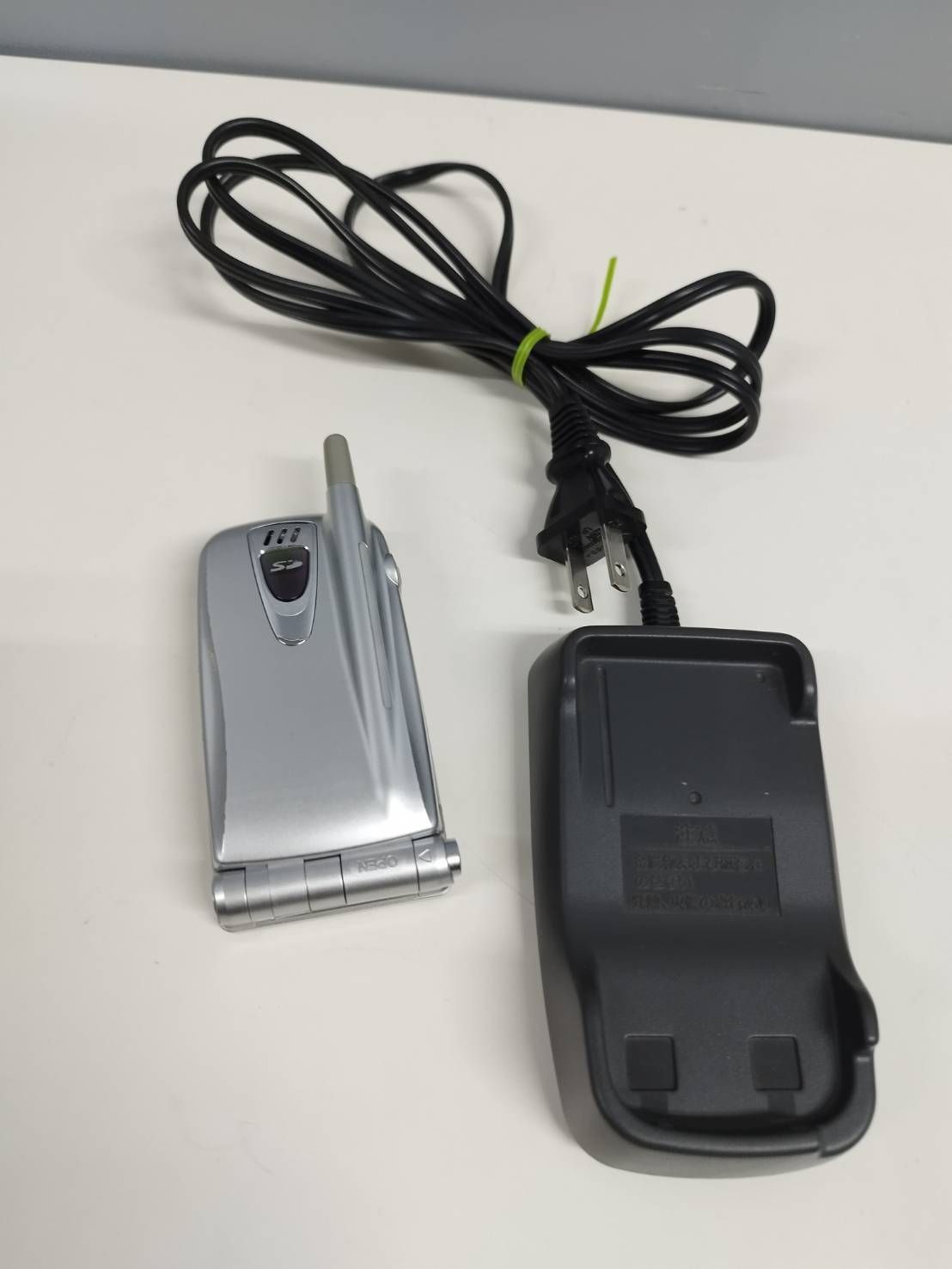 Panasonic KX-HV210 ジャンク ガラパゴス携帯 - メルカリ
