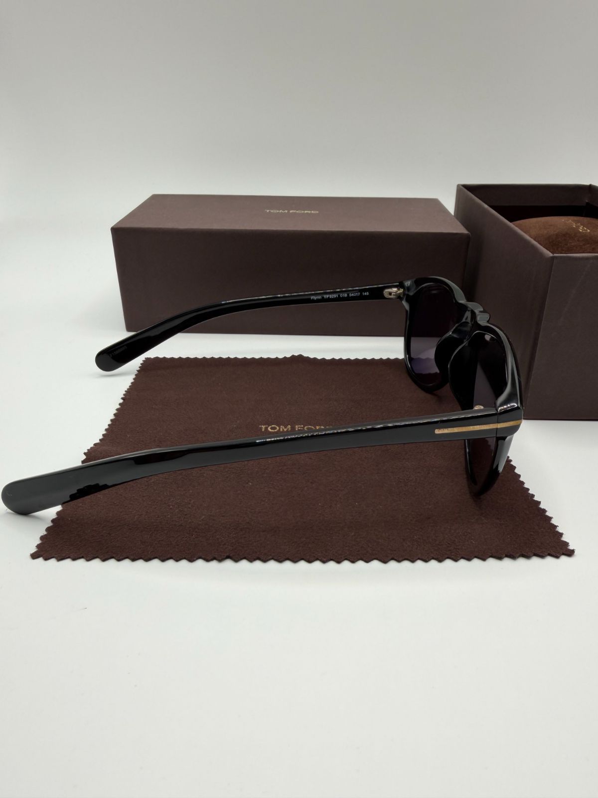 TOM FORD Flynn TF9291 01B サングラス トムフォード ケース付 - メルカリ