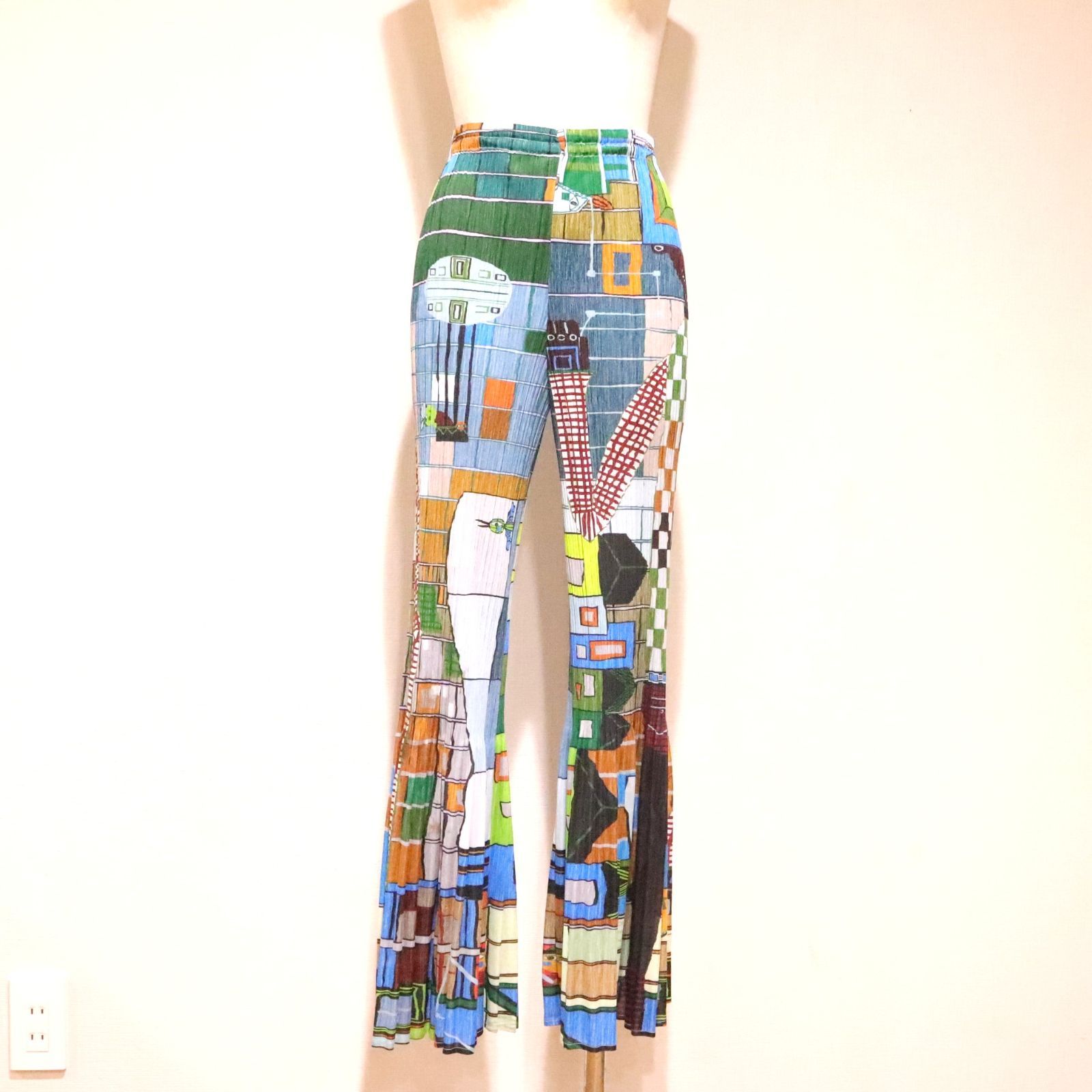 イッセイミヤケ PLEATS PLEASE プリーツプリーズ パンツ ボトムス
