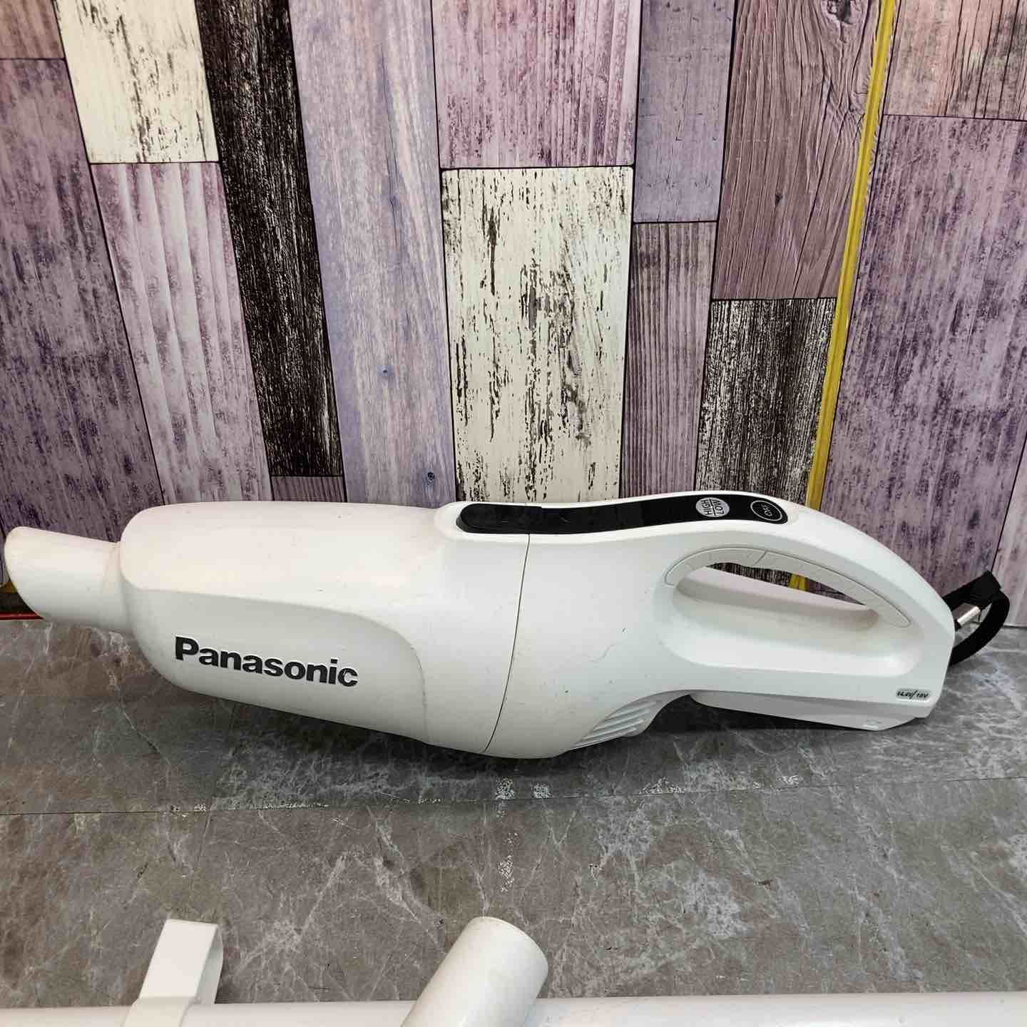 ◇パナソニック(Panasonic) コードレススティッククリーナー ホワイト 