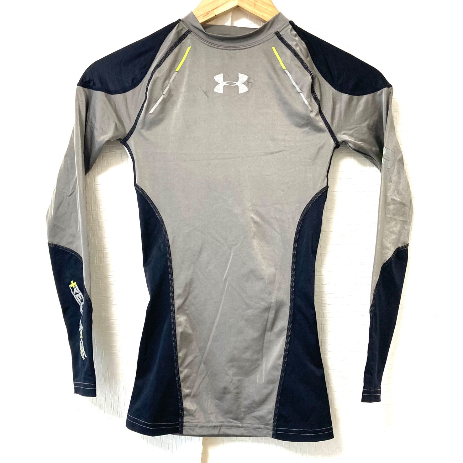 w^)b Under Armour アンダーアーマー UAリチャージ コンプレッション 
