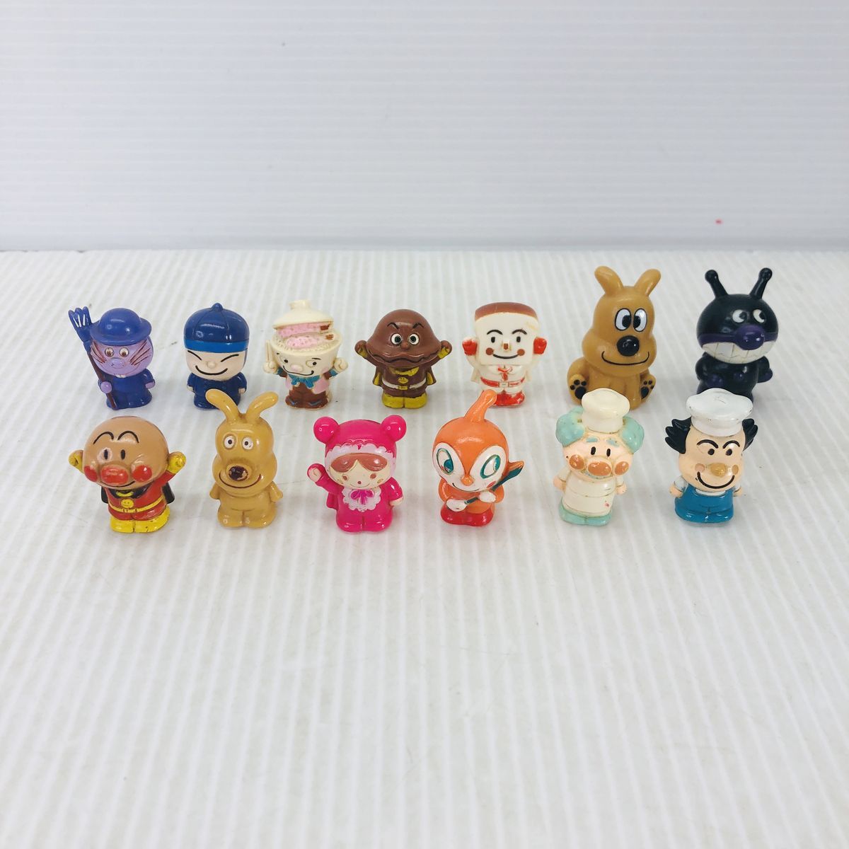 100円OFFクーポン ～8/30 23:00まで】◇レア アンパンマン 指人形