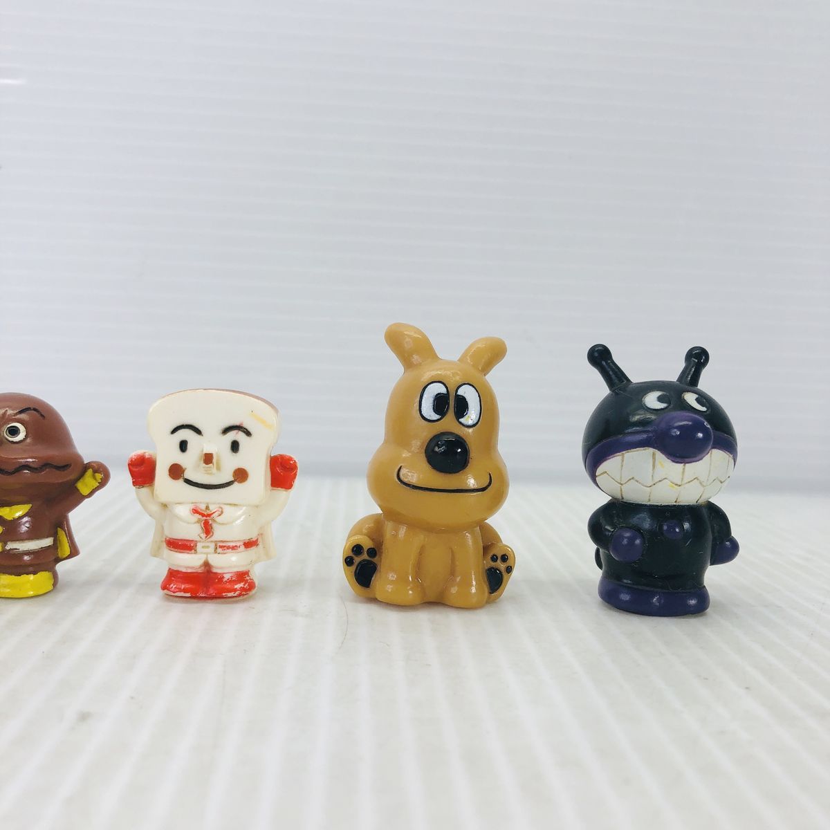 100円OFFクーポン ～8/30 23:00まで】◇レア アンパンマン 指人形