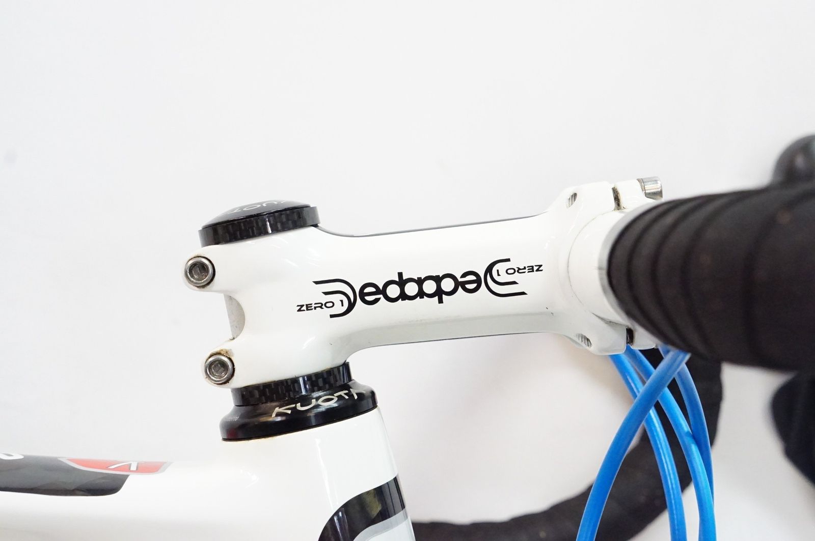 KUOTA 「クオータ」 KHARMA ULTEGRA 2011年モデル ロードバイク