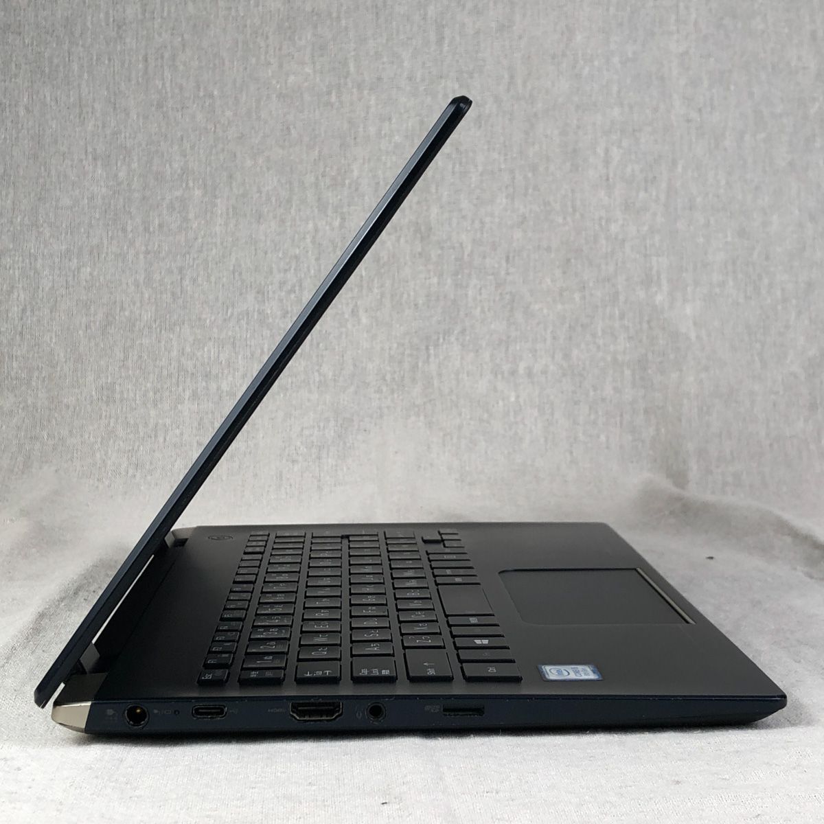 ジャンク dynabook GX83/JLE i5/8GB/256GB ホワイトスポットあり