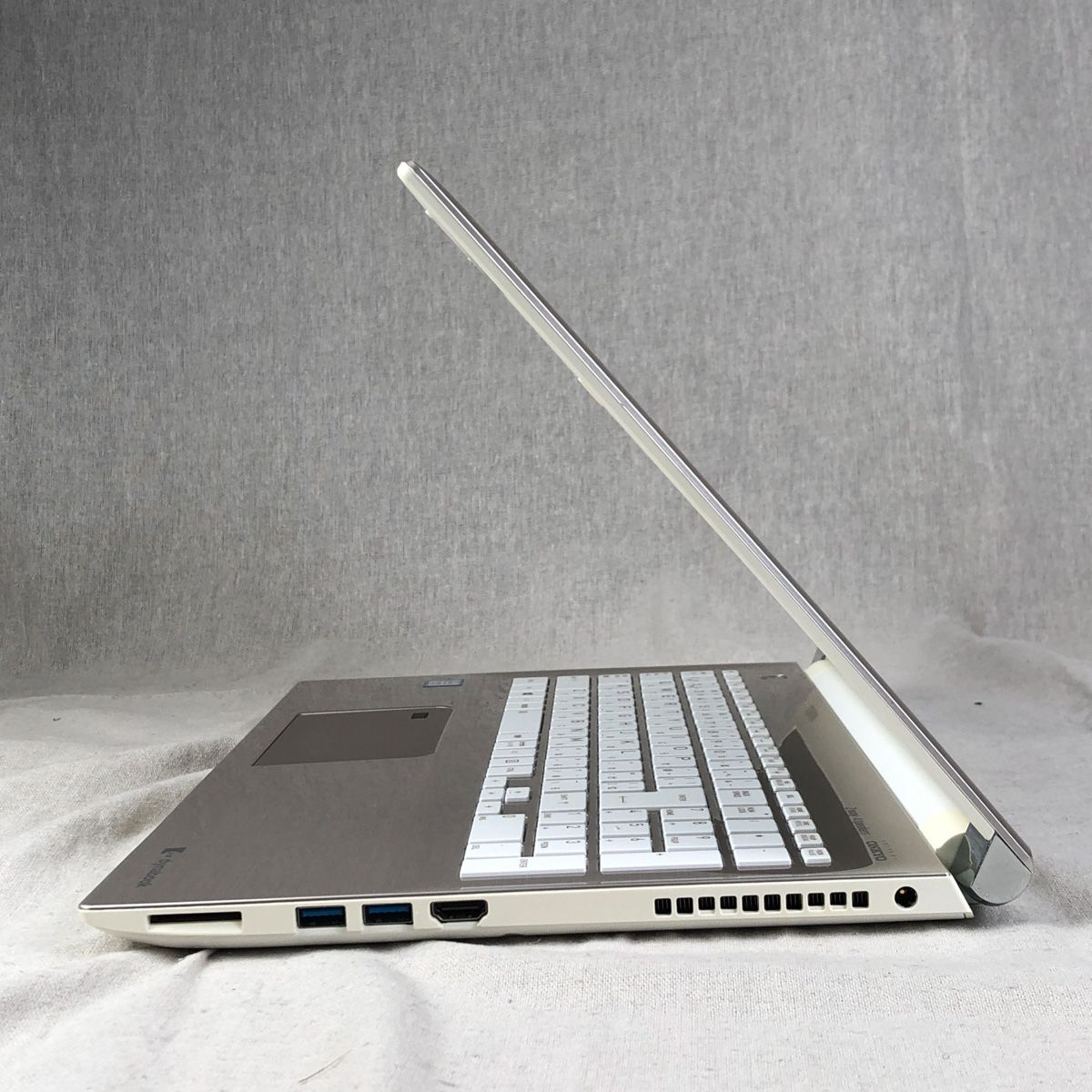 本物保証，新品 ジャンク品ノートPC パソコン dynabook T75/FG【i7