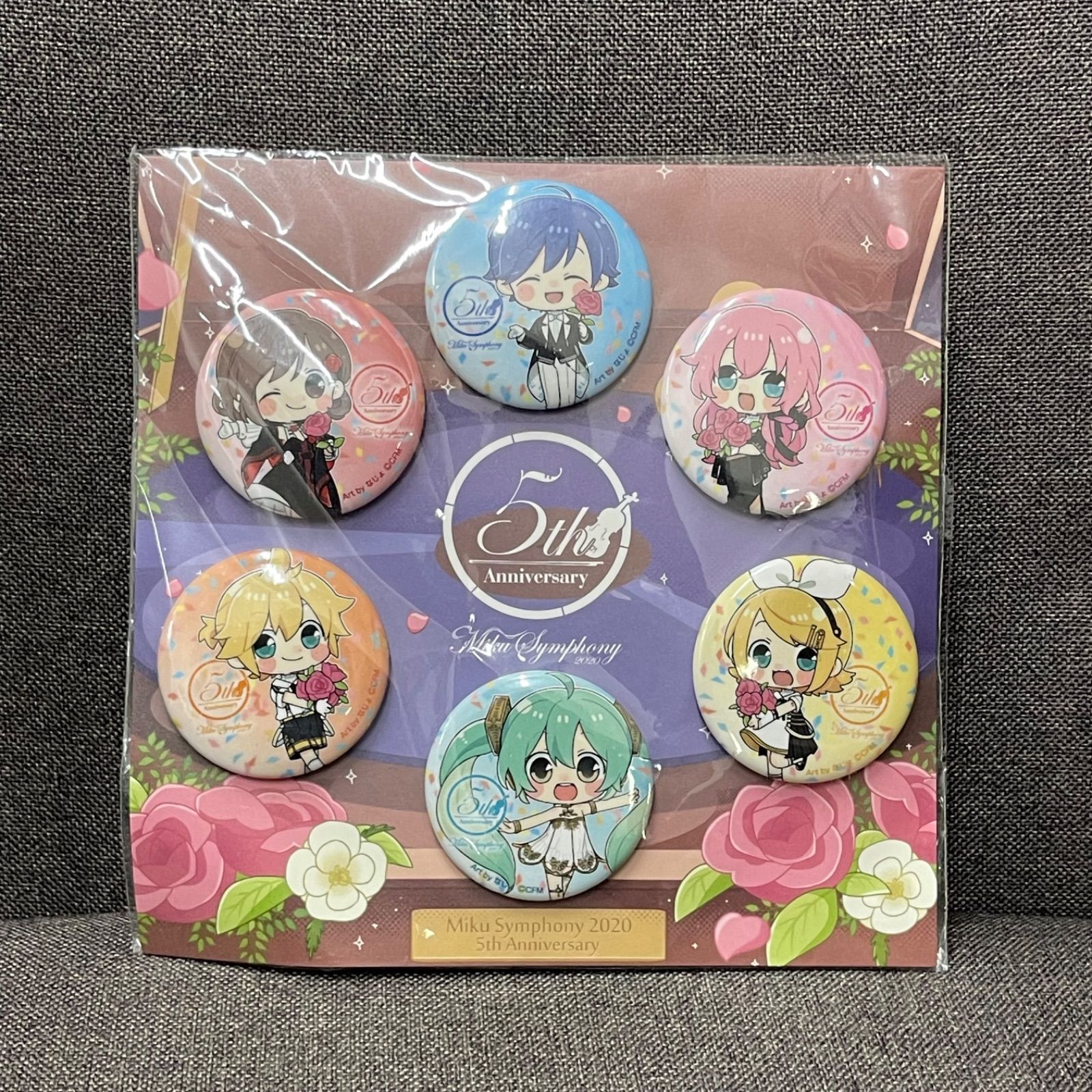 初音ミクシンフォニー　5th 2020 初音ミク　缶バッジ　抽選会 B賞 NPA】未開封品 ミクシンフォニー 2020 初音ミク 缶バッジ - メルカリ