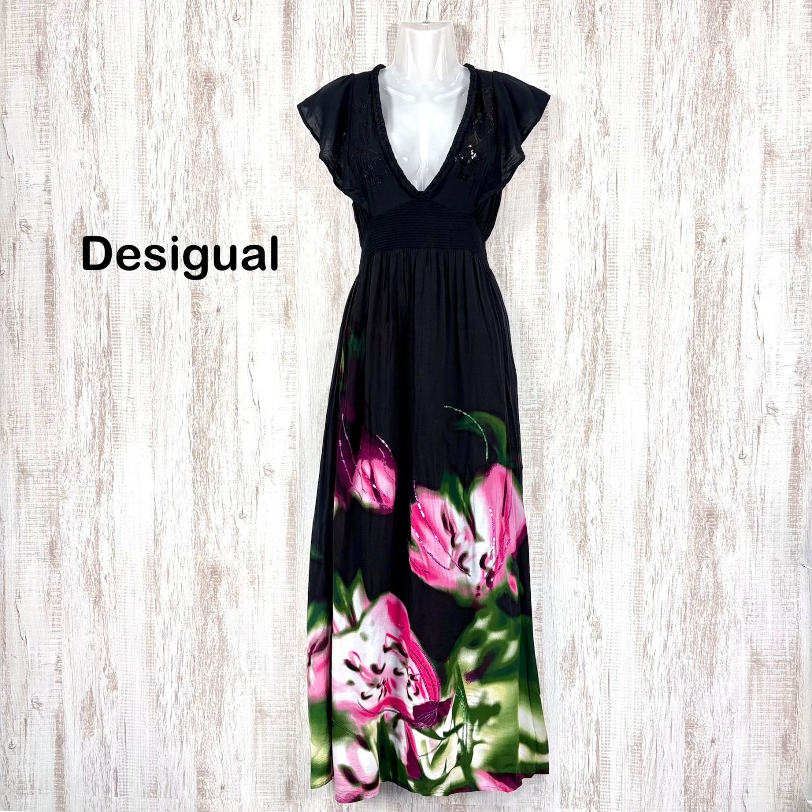 Desigual デシグアル フラワープリント 花柄 スパンコール レーヨン Vネック フリルカラー リゾート マキシドレス ロングワンピース ブラック ピンク