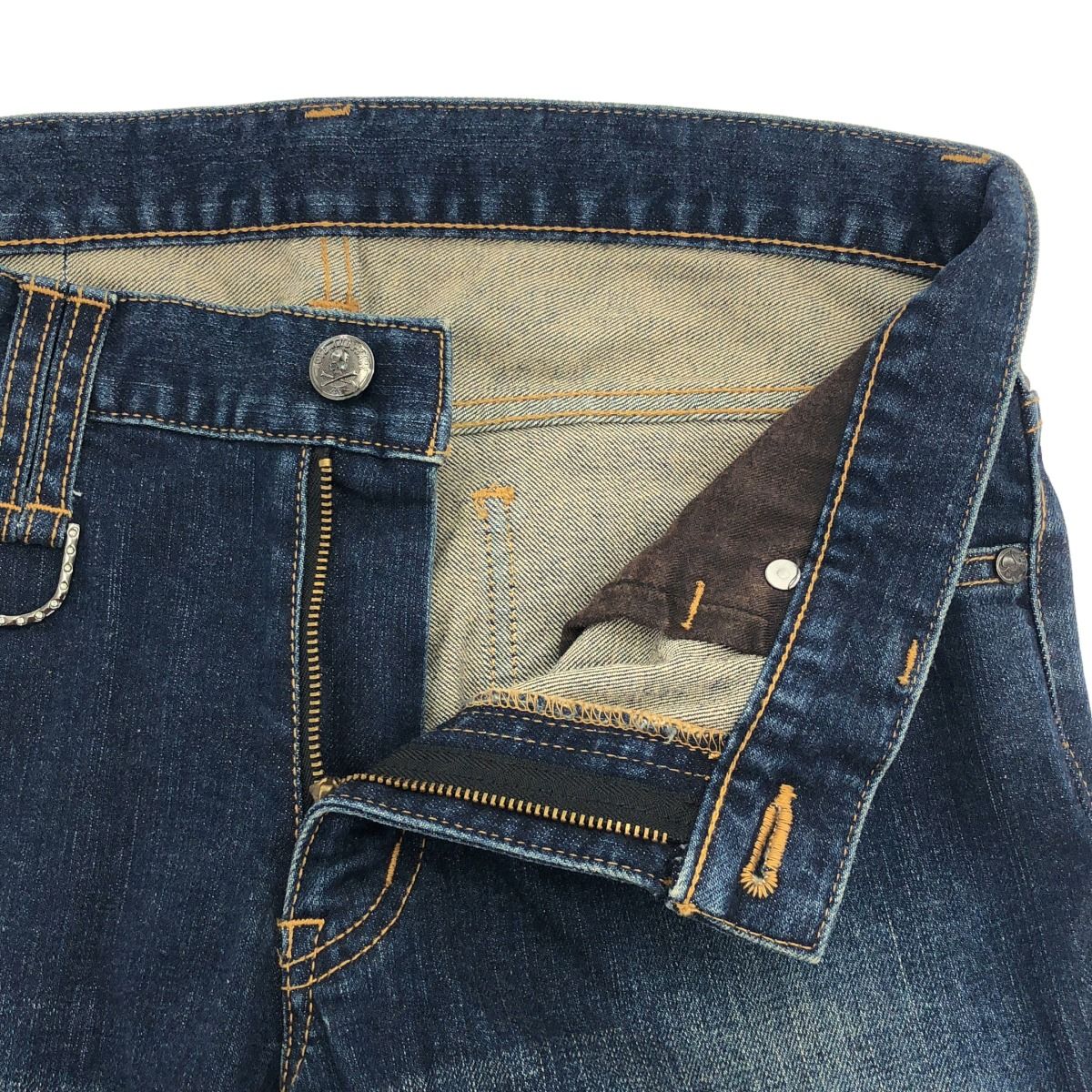 Roen ロエン スカルレザーパッチ デニムハーフパンツ 82133804
