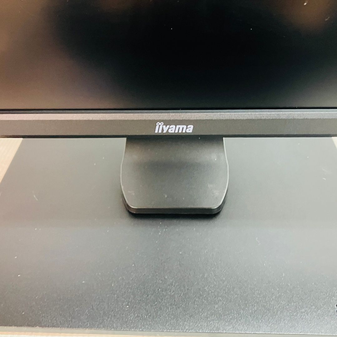 iiyama 31.5型 4K 液晶モニター XB3288UHSU-B1 中古 - メルカリ