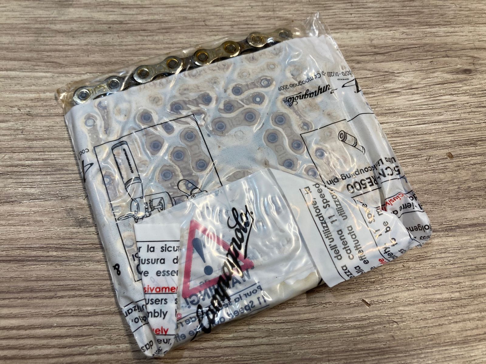JS901 カンパニョーロ CAMPAGNOLO コーラス CHORUS CN9-CH1 チェーン 11s JS901 カンパニョーロ CAMPAGNOLO コーラス CHORUS CN9-CH1 チェーン 11s