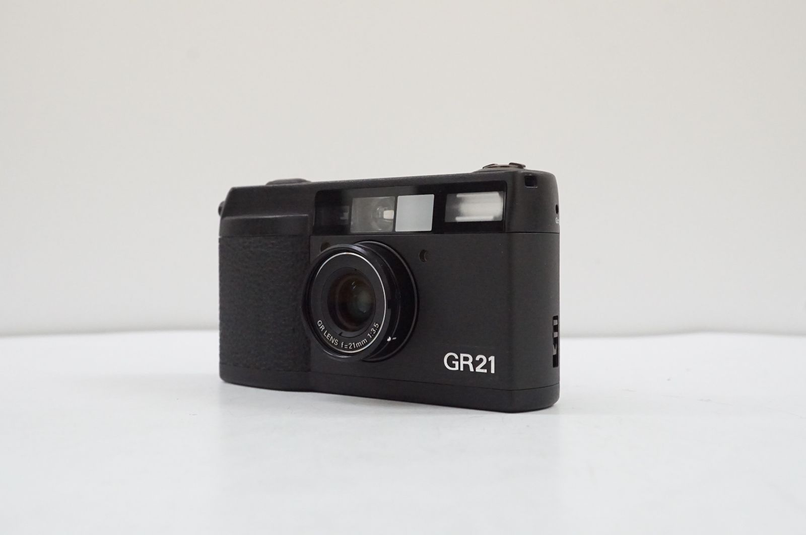 C241734)美品 RICOH リコー GR21 ブラック コンパクト フィルム カメラ