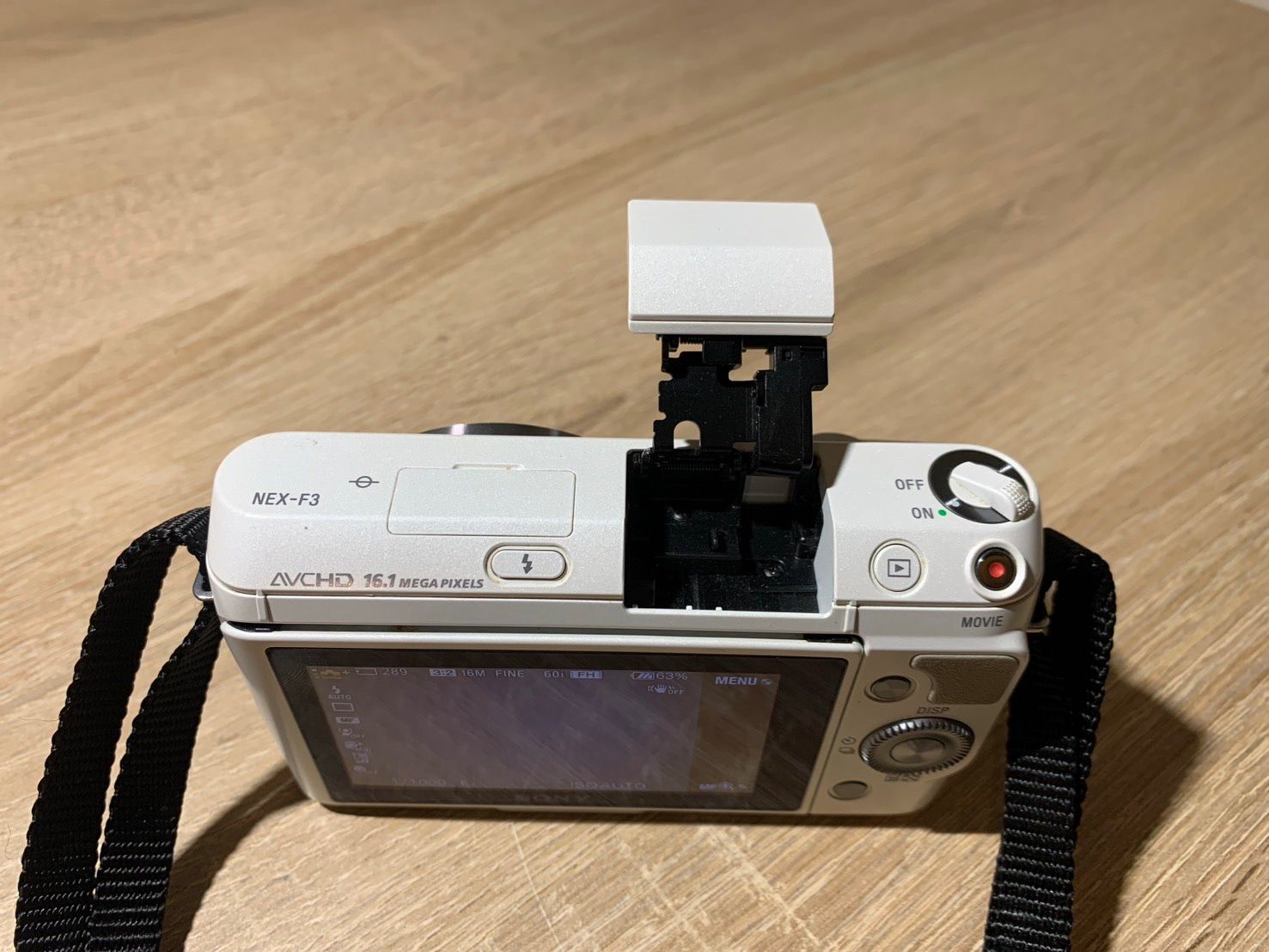 8960 Sony ソニー NEX-F3 ホワイト ジャンク品 - メルカリ