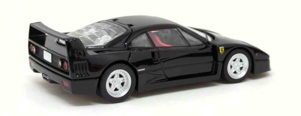 トミーテック TOMICA LIMITED VINTAGE NEO Ferrari F40 (黒) 【公式通販】