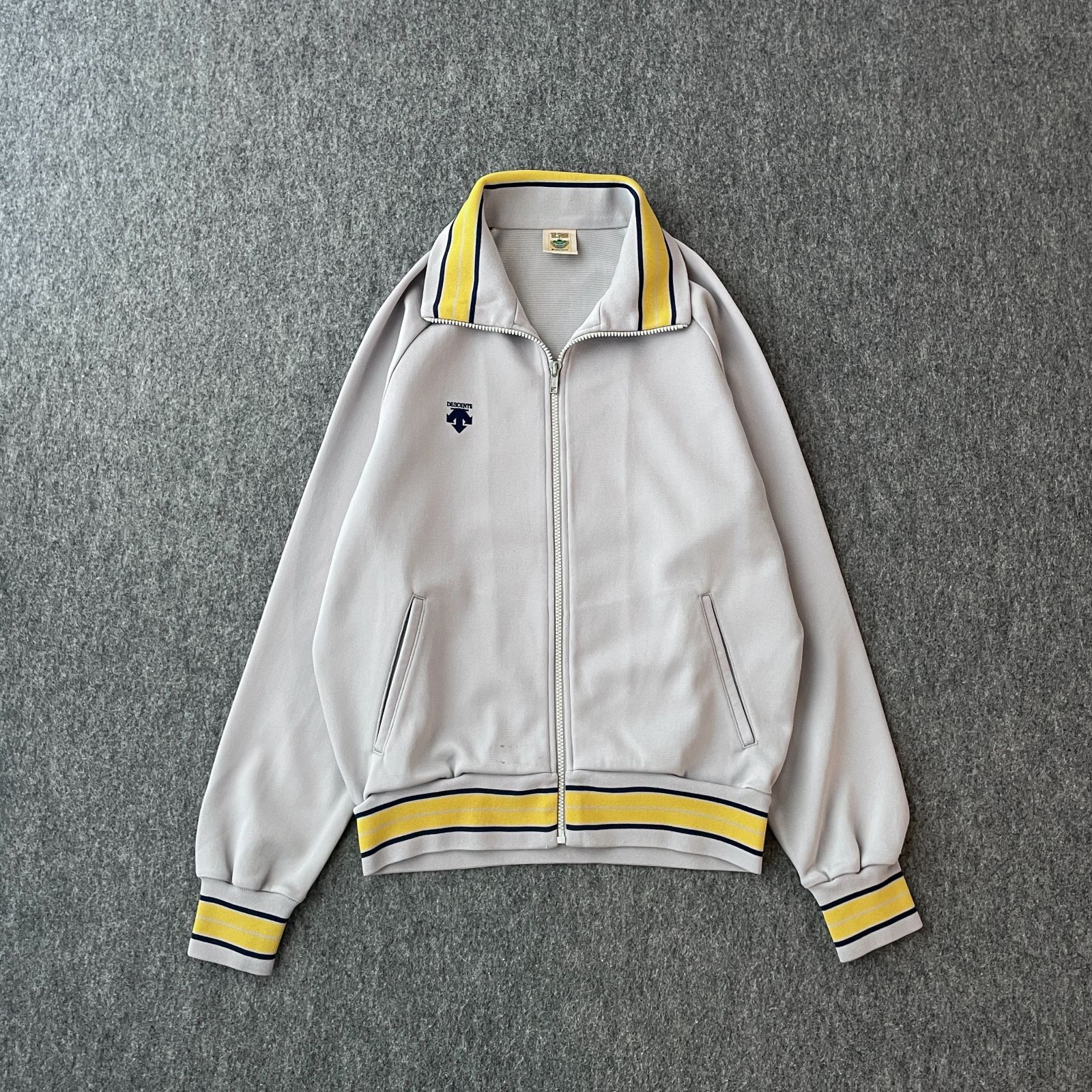 希少 80s vintage  DESCENTE トラックジャケット 80s DESCENTE デサント トラックジャケット ジャージ ヴィンテージ