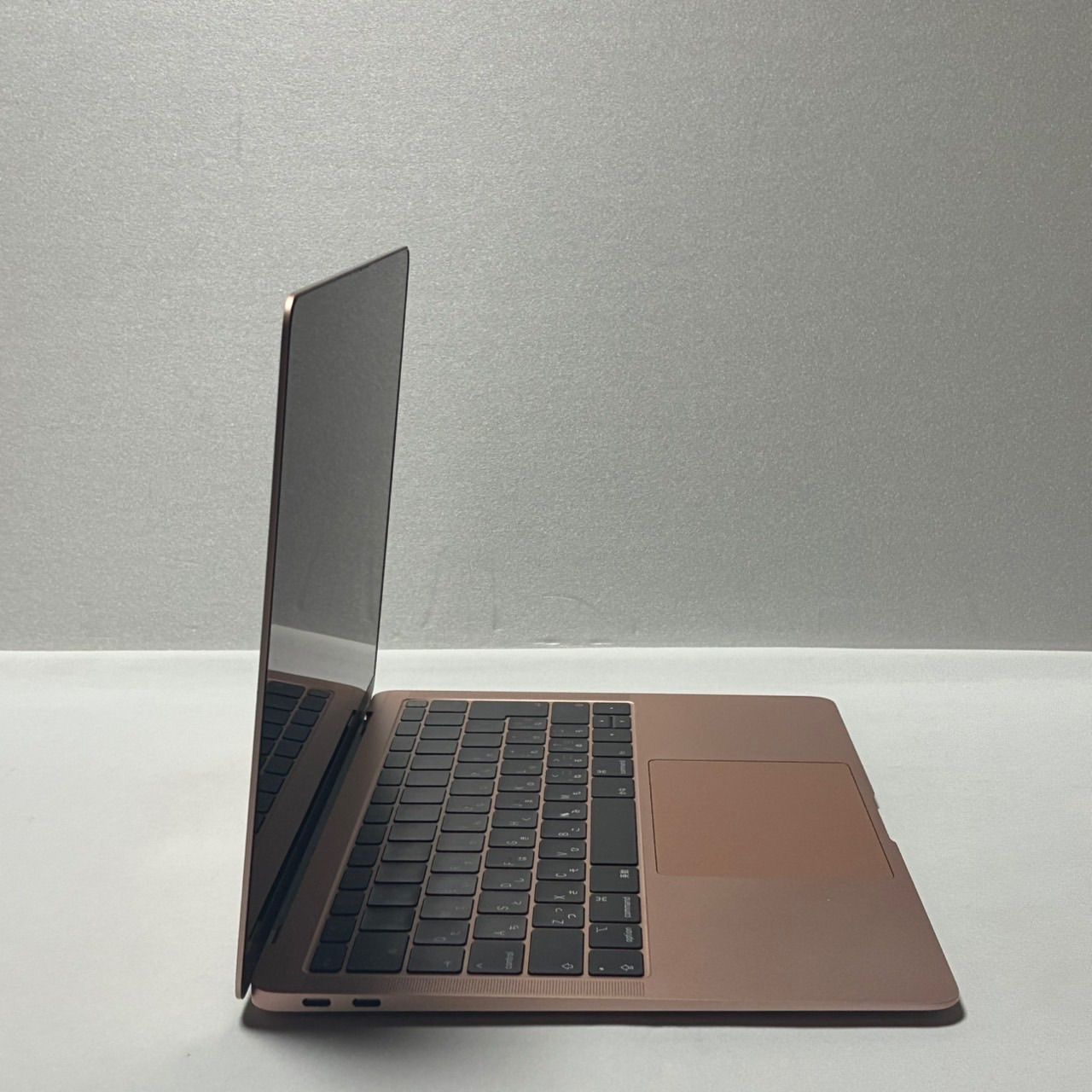 美品 MacBook Air 2018 i5 256GB 8GBローズゴールド - メルカリ
