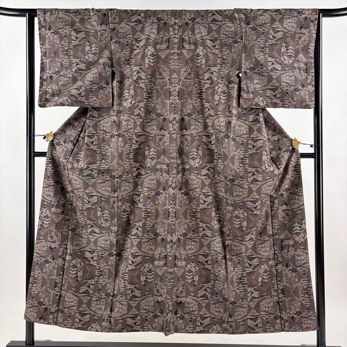 正絹大島紬　茶系　襟以外しつけ糸付き　美品