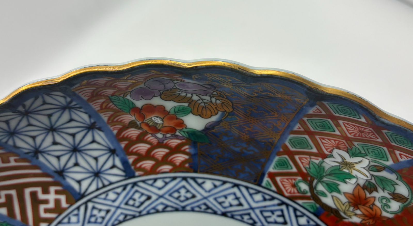 7枚セット 22cm】美濃焼 龍峰窯 古伊万里 祥瑞花丸紋様 金彩 銘々皿 中