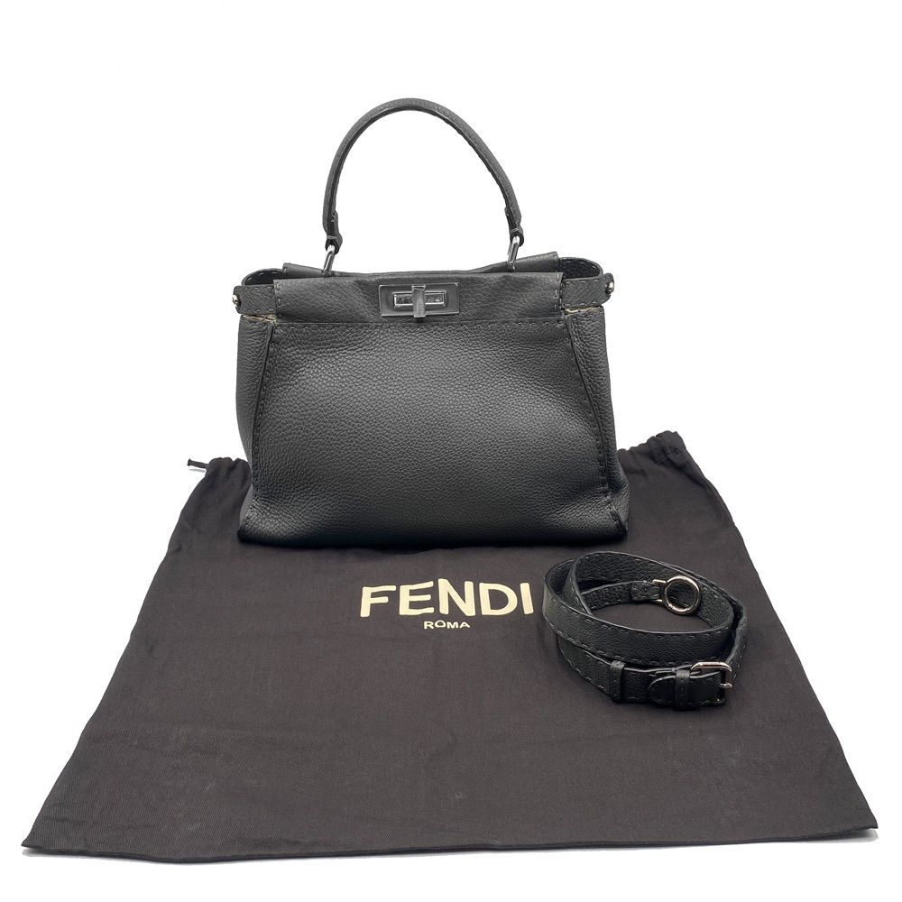 美品】フェンディ FENDI ピーカブー セレリア ミディアム 2way 