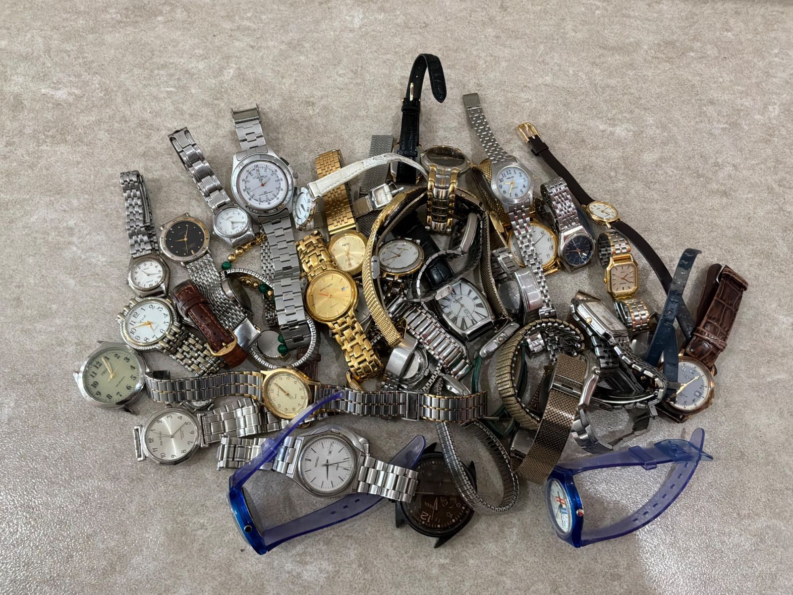  SEIKO多数 ジャンク時計 79本まとめ売り 男性向け 自動巻き時計 腕時計(アナログ)