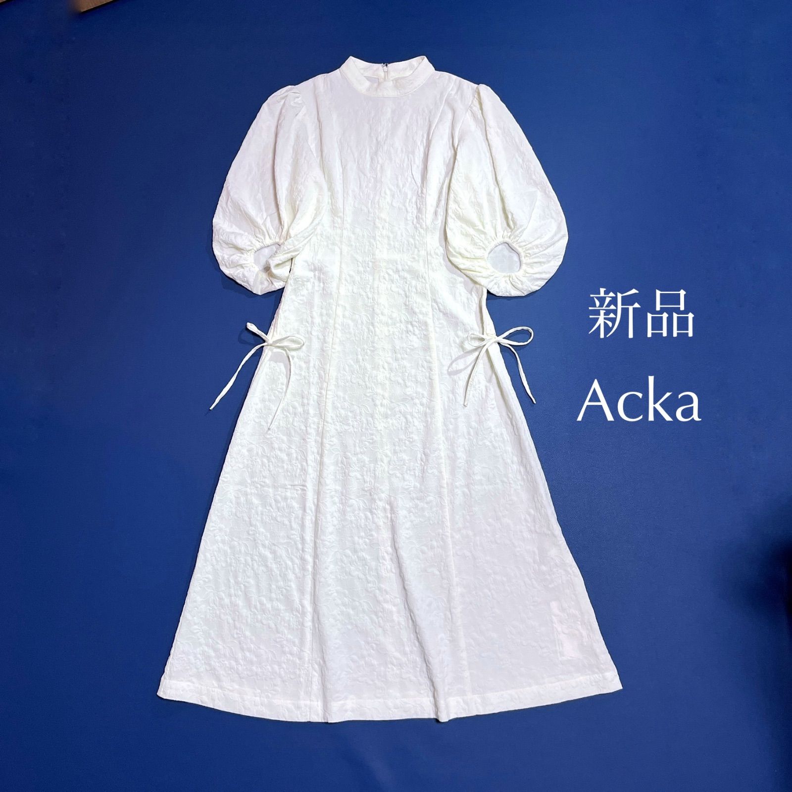kW20 新品 Acka. ジャガードワンピース 凹凸 エンボス加工 モック 
