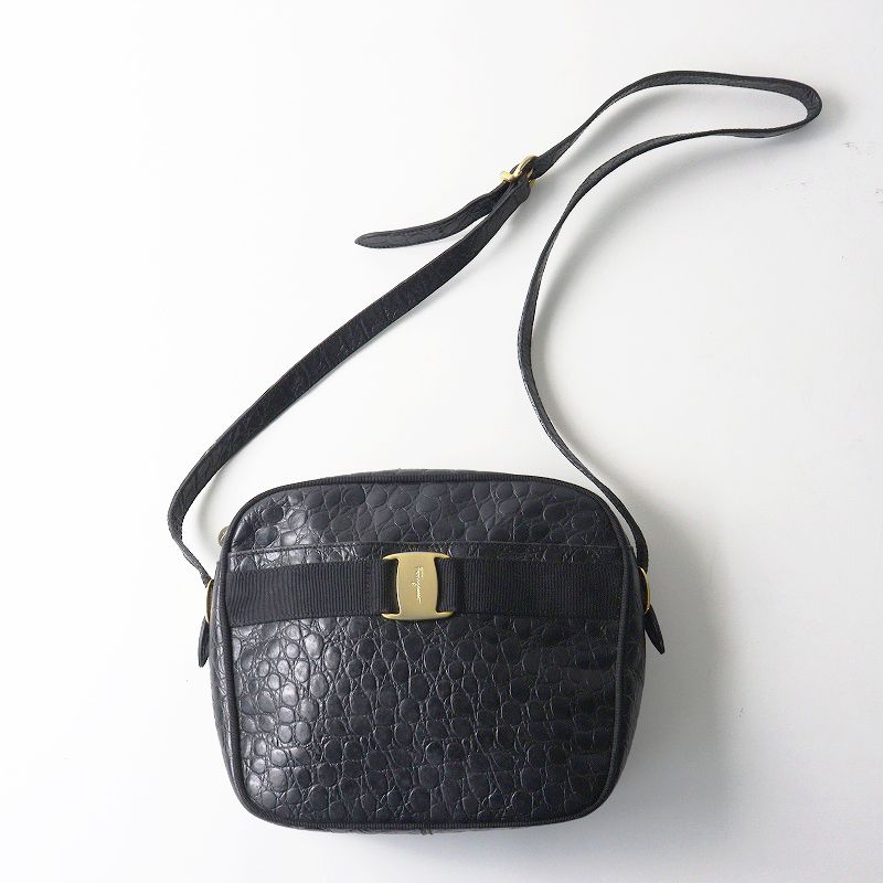 レディース Vintage Salvatore Ferragamo Crocodile embossed vara 