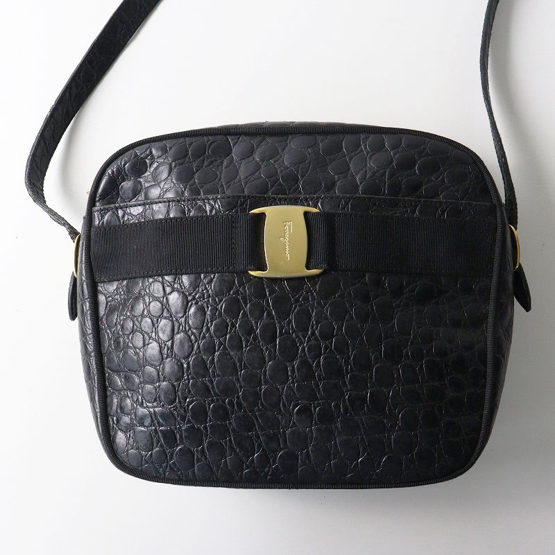 レディース Vintage Salvatore Ferragamo Crocodile embossed vara 