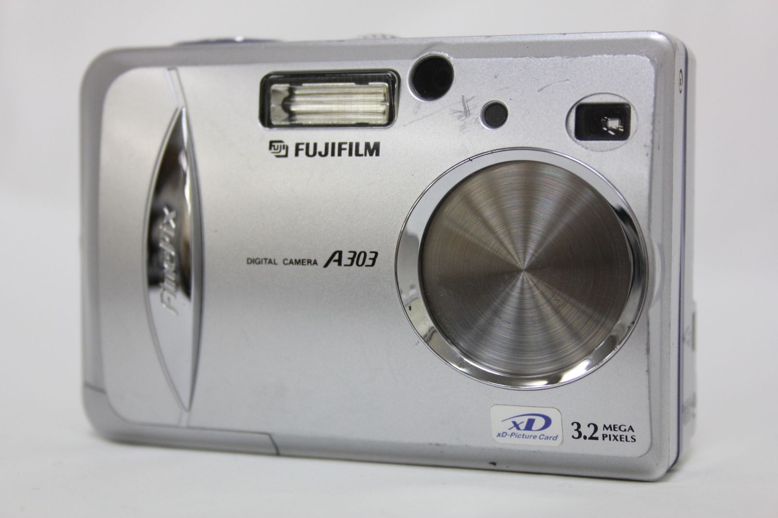 美品 フジ Finepix A303 単三形電池 ☆ジャンク特価☆ 富士フィルム