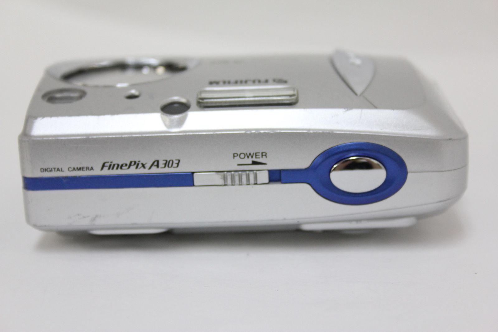 美品 フジ Finepix A303 単三形電池 ☆ジャンク特価☆ 富士フィルム