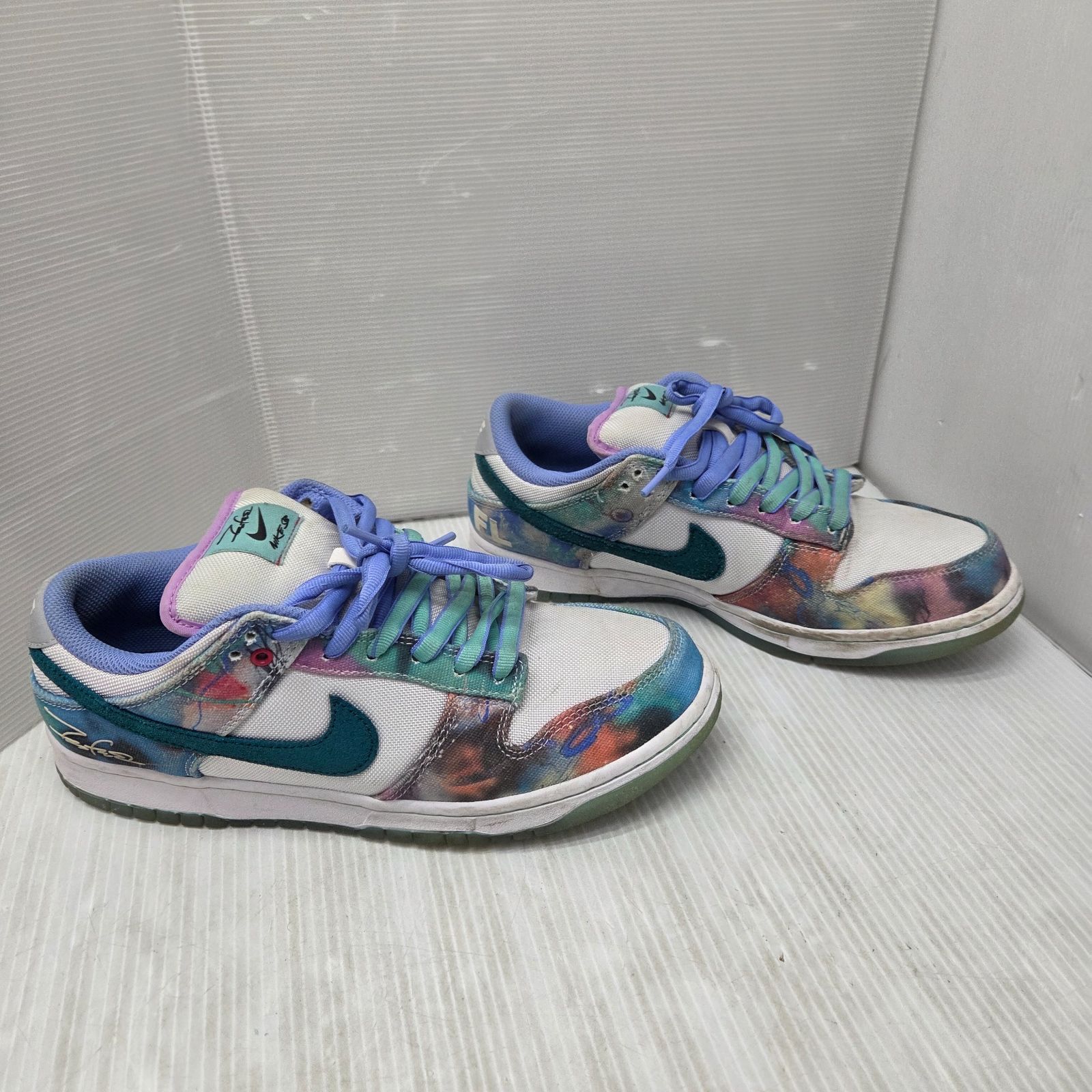 3 S02724 NIKE ナイキ NIKE × FUTURA ナイキ フューチュラ SB DUNK LOW 