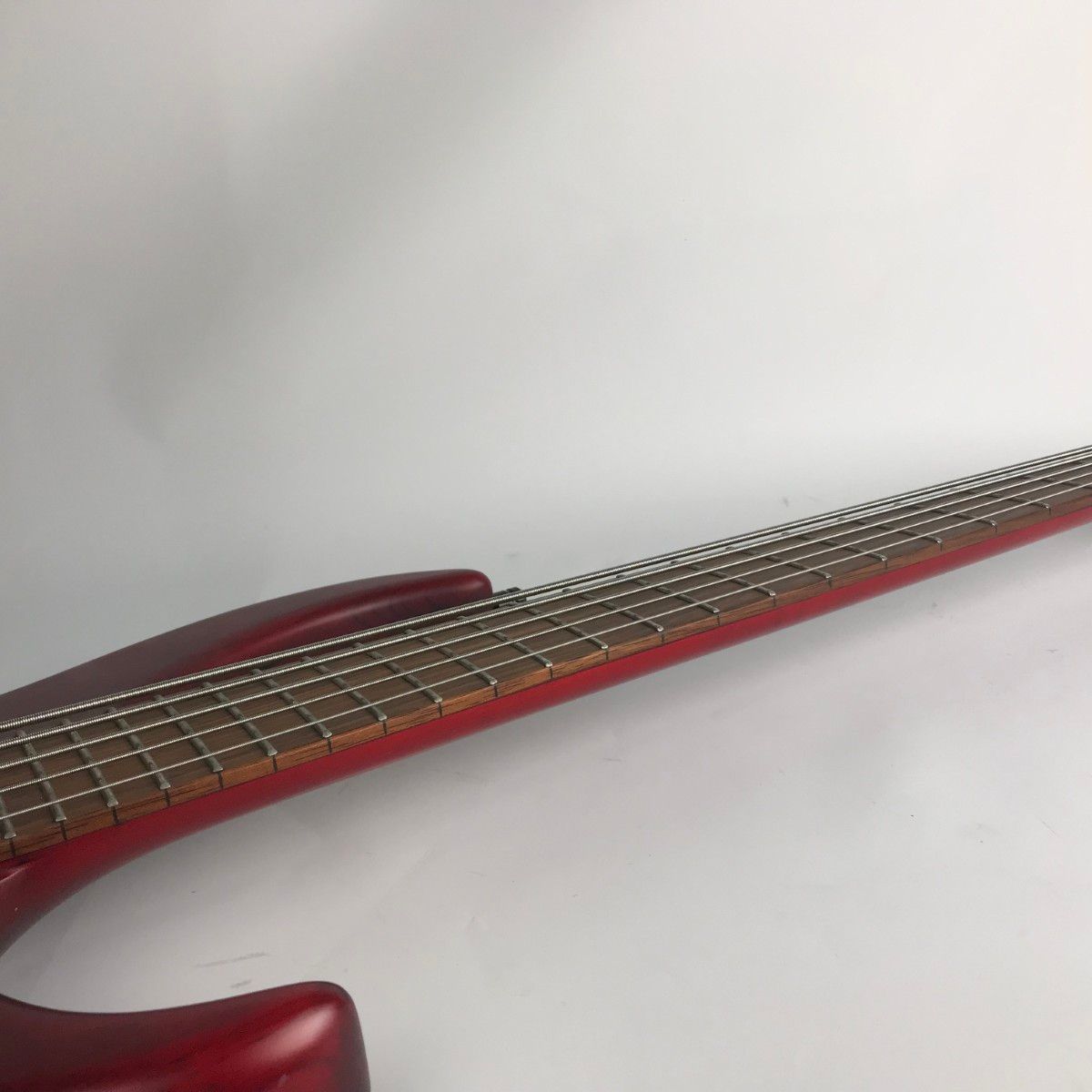 InyenVina IYV 5弦ベース オーダーベース 本体のみ - メルカリ