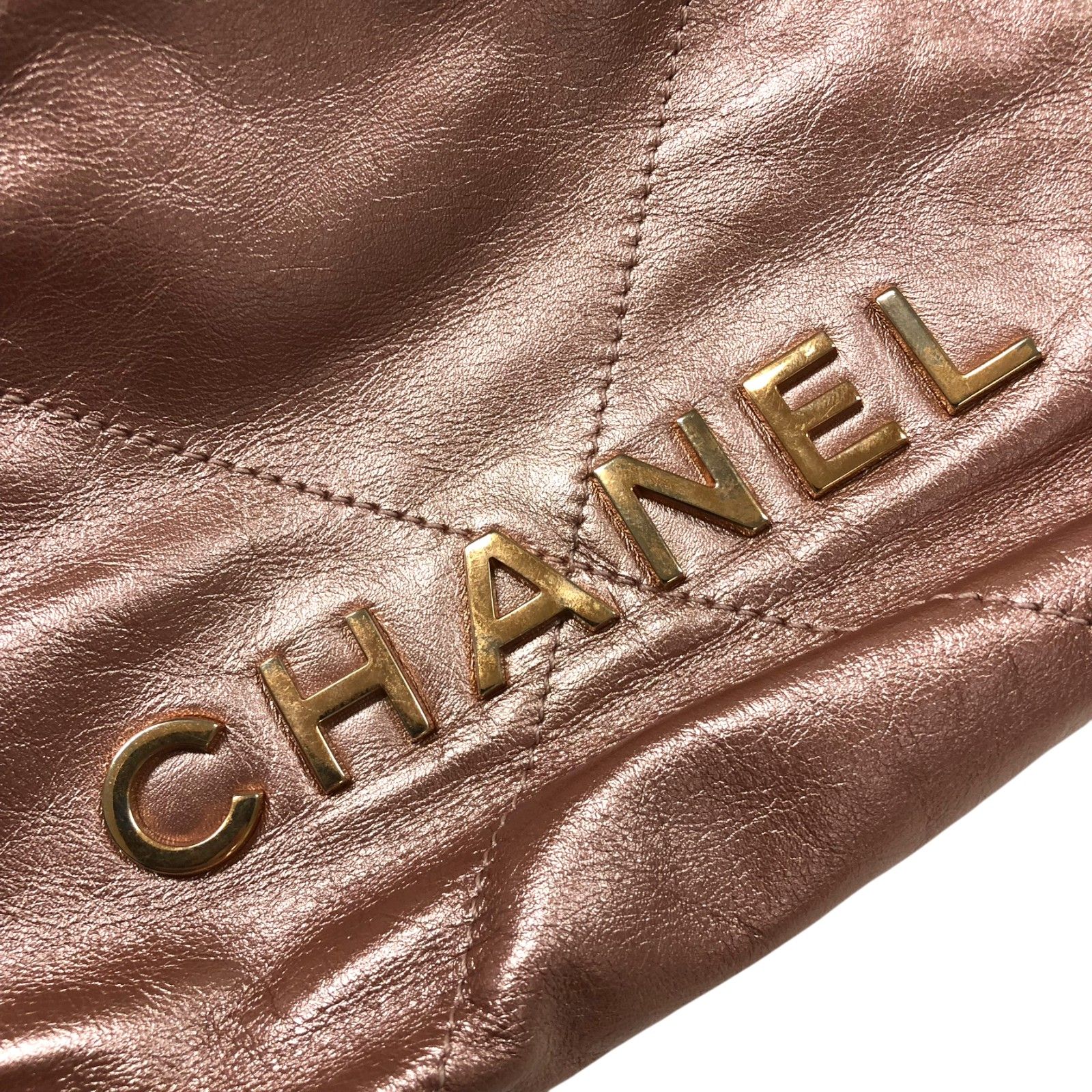 シャネル CHANEL CHANEL22ミニバッグ AS3980 メタリックピンク 