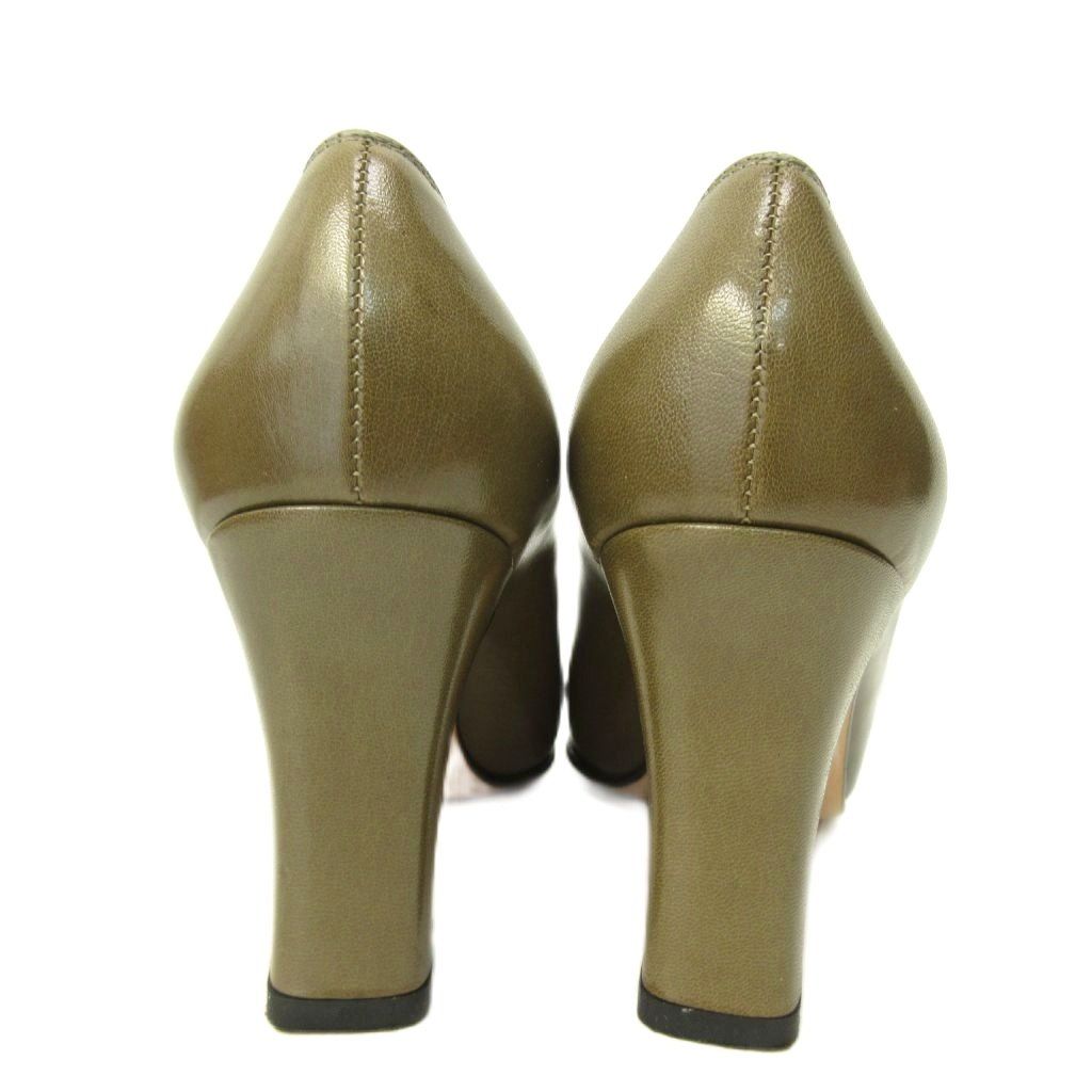 サルヴァトーレフェラガモ Salvatore Ferragamo パンプス レザー
