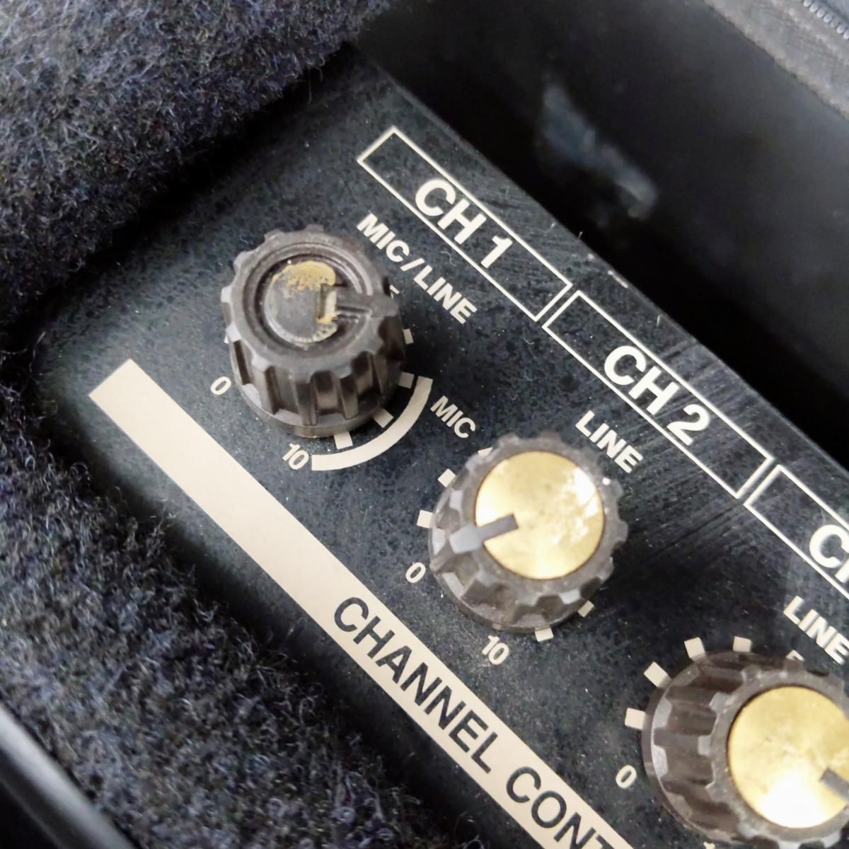 Roland KC-100jtキーボードアンプ 希少】Roland ローランド KC-100JT