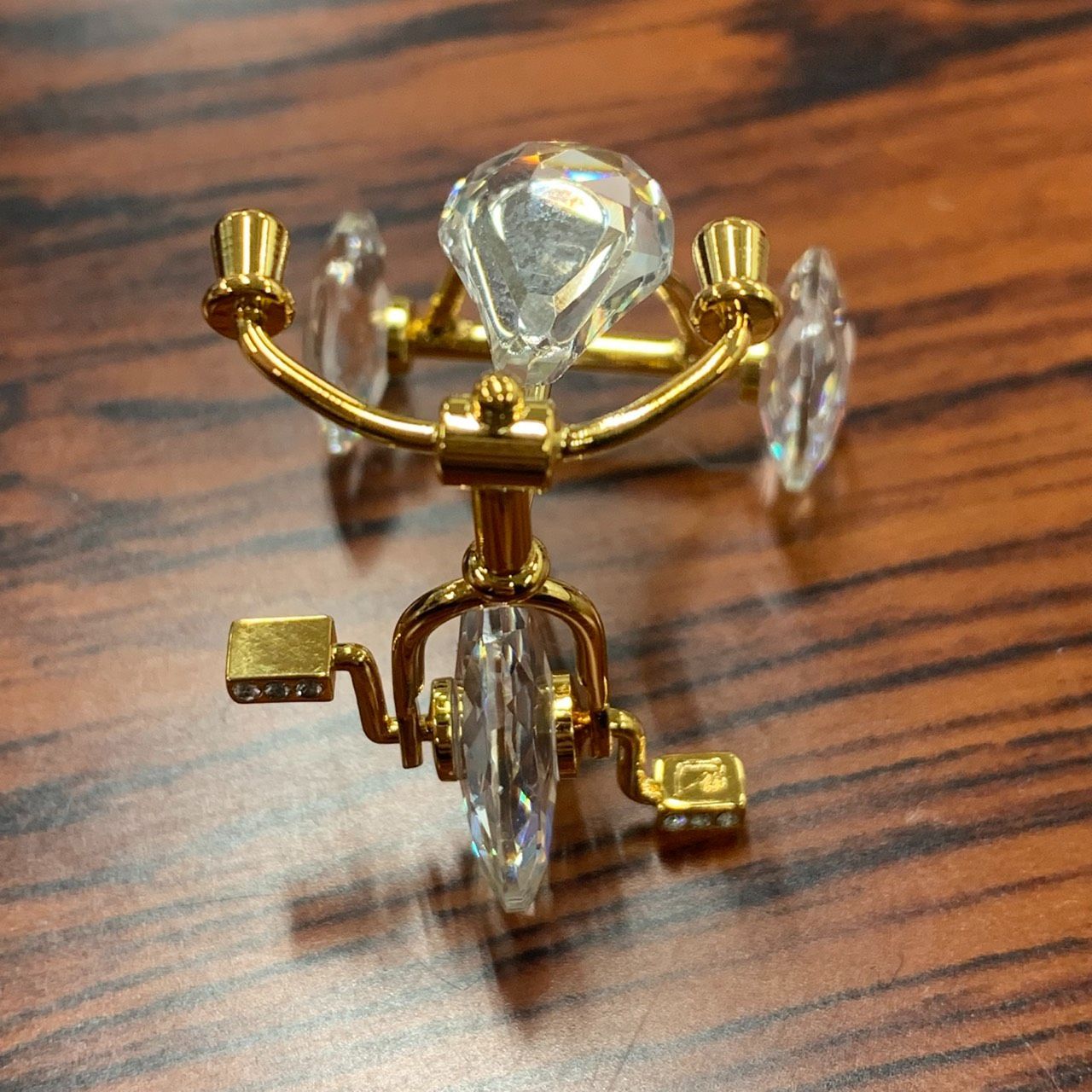 SWAROVSKI スワロフスキー クリスタル 三輪車 置物 箱付き インテリア 