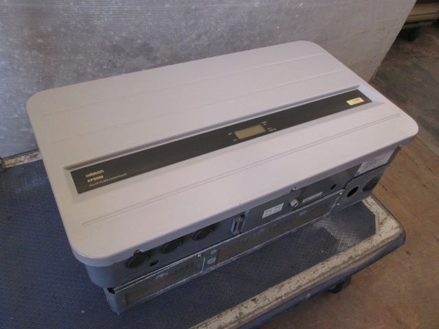 junjun オムロン製　パワーコンディショナ　KP55M-J4 オムロン（OMRON） オムロン/ソーラフロンティア パワーコンディショナ