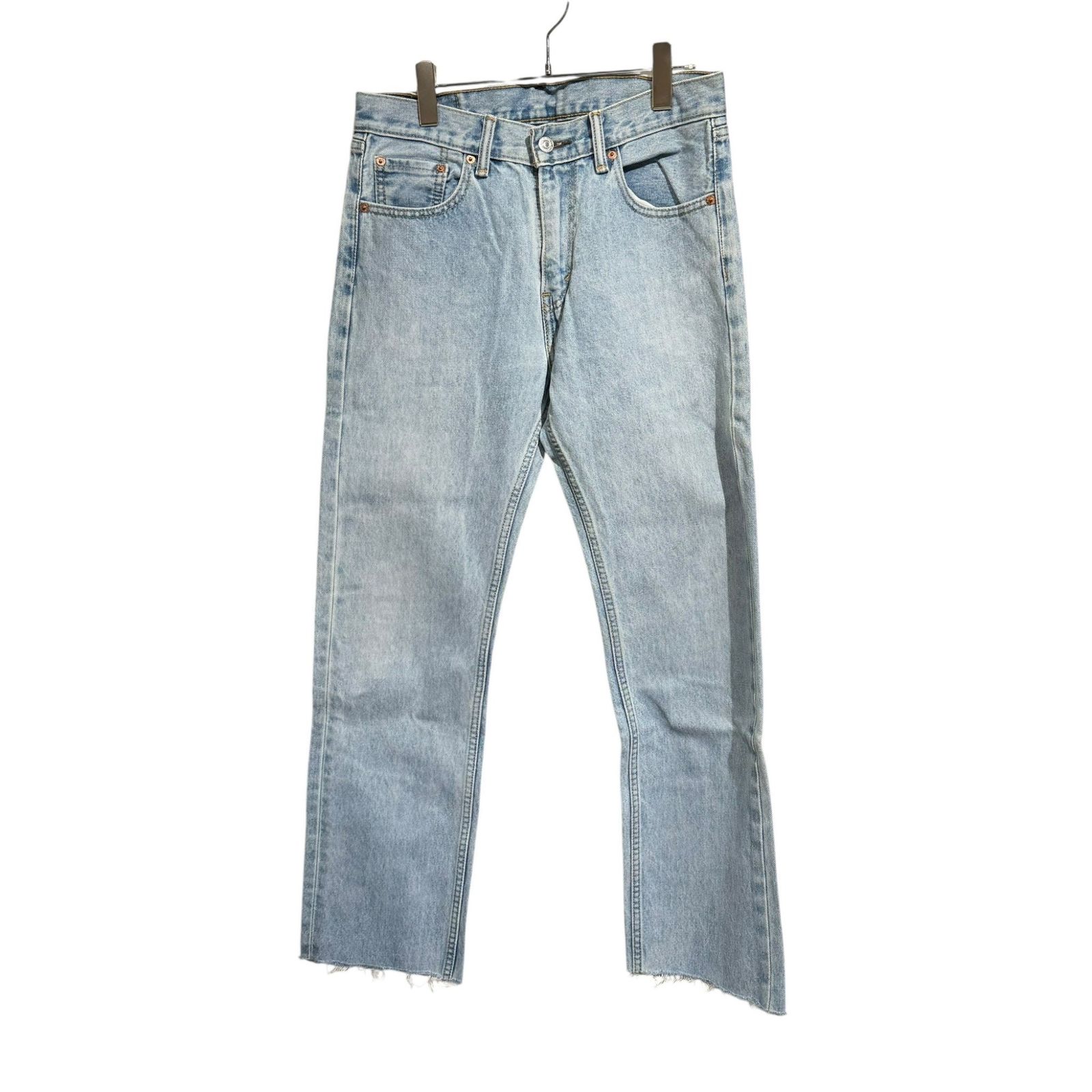 格安 Levi
