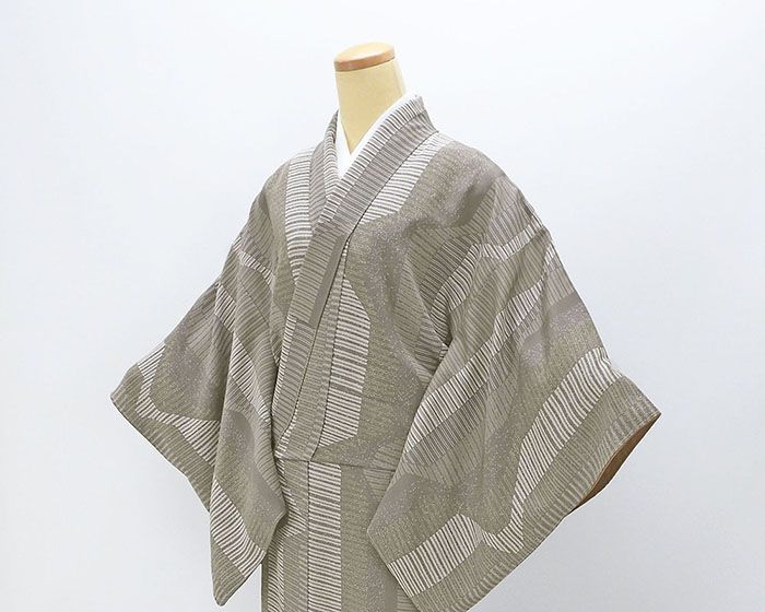 小紋 未使用 正絹 幾何 身丈162.5cm 裄丈65.5cm 小紋 未着用 美品 新古
