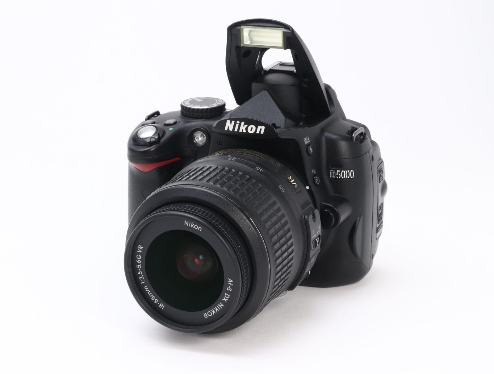 動作品 ニコン Nikon D5000 レンズ AF-S DX NIKKOR 18-55mm f3.5-5.6 G