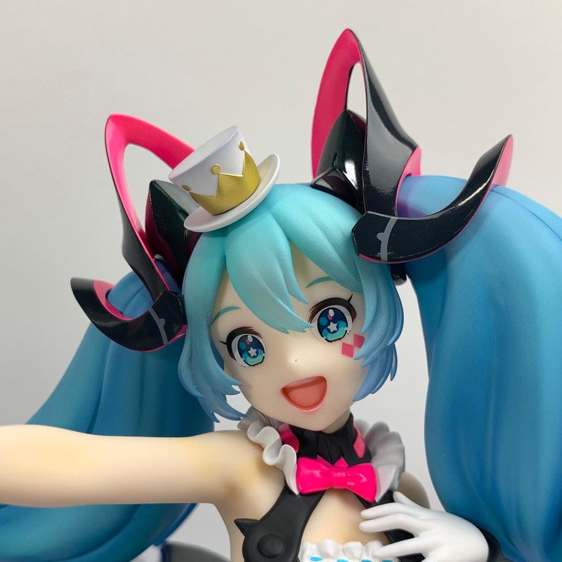 中古美品】 初音ミク マジカルミライ 2019 Ver. 1/7スケール