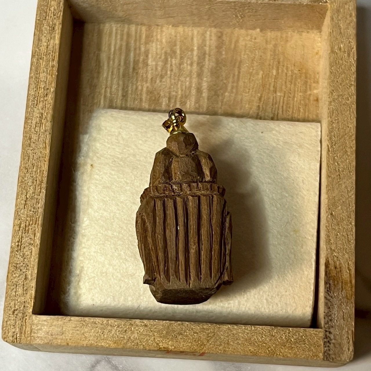 良品】木彫 仏頭 ペンダントトップ 仏像 木製 彫刻 桐箱付 仏教美術 